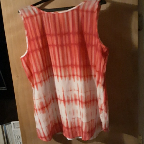 ❤Sleeveless Blouse ❤ - Picture 5 of 5